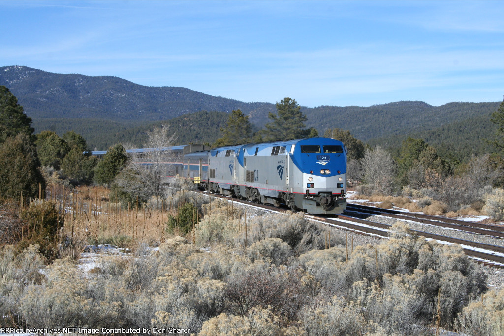 Eastbound Southwest Chief 